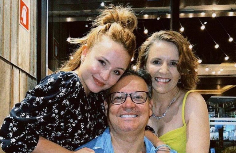 Tinha milhões e os pais ficaram com tudo. O drama de Larissa Manoela