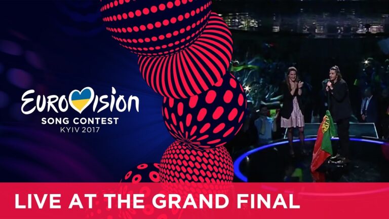 "Compus uma música de gratidão ao meu dador, custa-me imenso cantá-la"