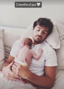 Lourenço Ortigão celebra 2.º mês de vida do filho com foto encantadora