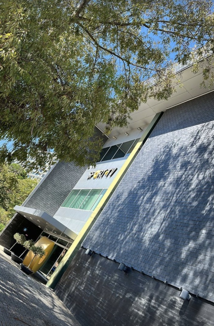 Namorada de Gonçalo Ramos está em Portugal e continua na Sport TV