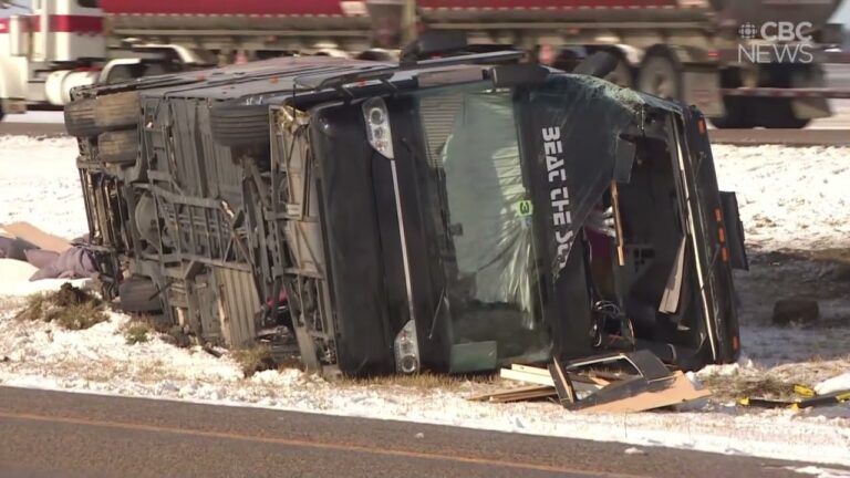 Acidente com equipa de Shania Twain faz 13 feridos. As imagens