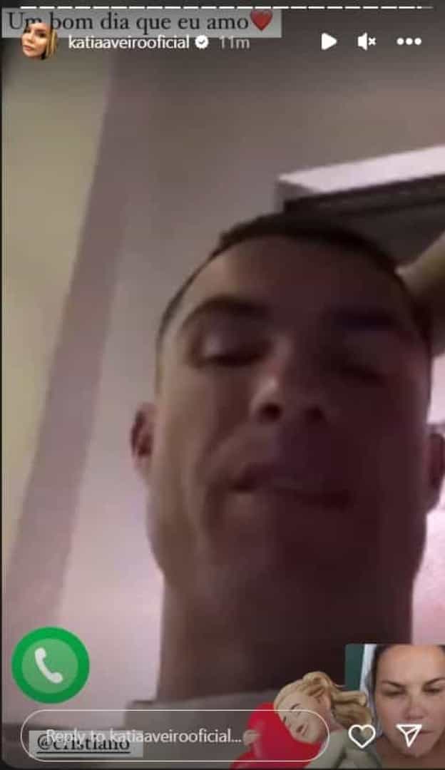 Katia Aveiro mostra videochamada com Ronaldo: "Um bom dia que amo"