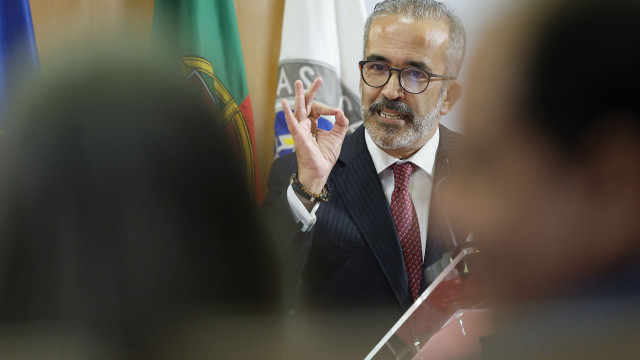 Costa reage a críticas de Passos: "O azedume não merece comentário"