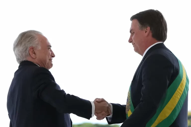 Antes de ato na Paulista, Temer foi ao STF levar promessa de Bolsonaro de não atacar ministros