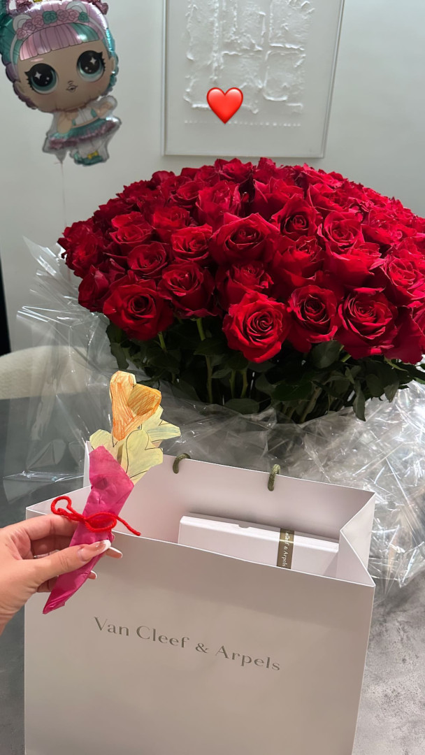 Georgina Rodríguez mostra ‘miminhos’ que recebeu no Dia dos Namorados