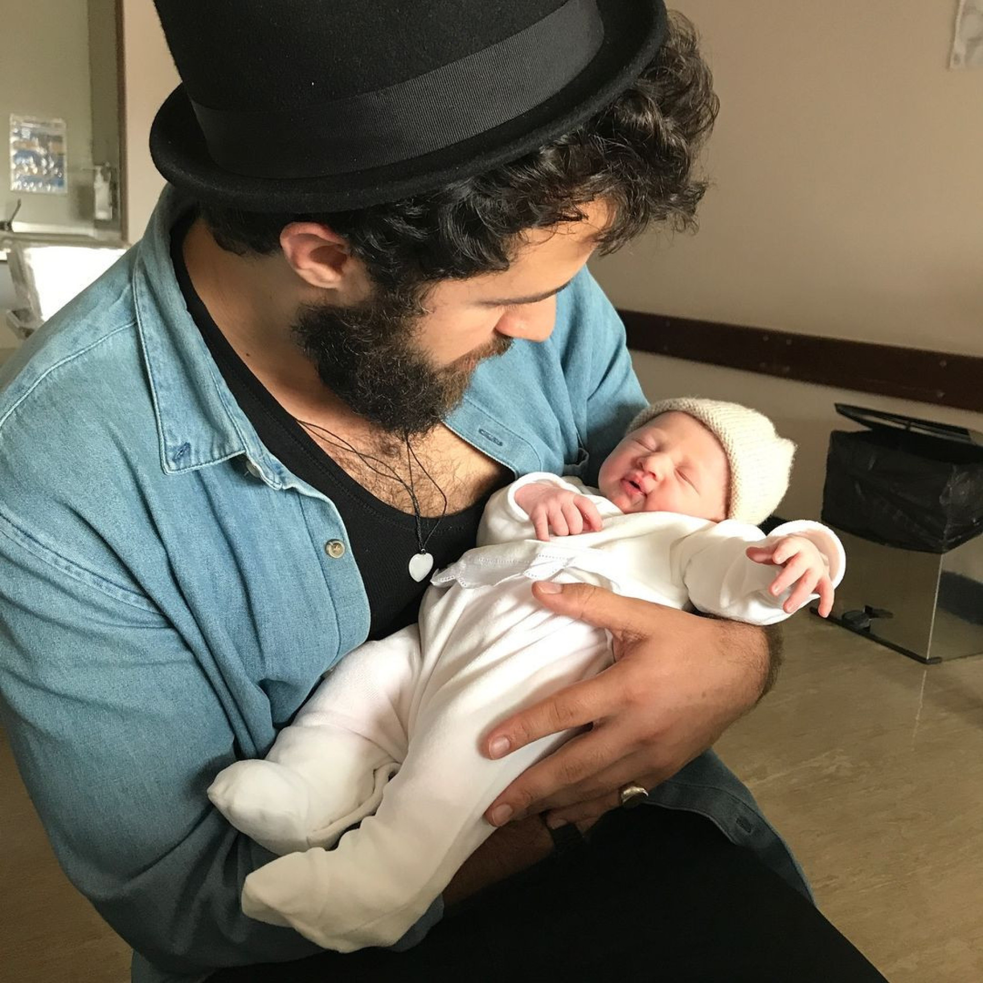 A fotografia com a filha que Hélder Agapito tem tatuada no braço