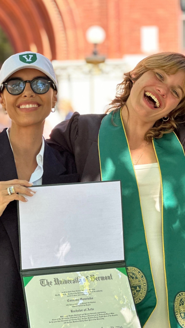 Iva Domingues assiste a formatura da filha em universidade nos EUA