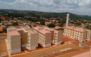 Contemplados para moradias devem apresentar documentos à Agehab