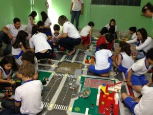 Detran – GO marca presença em escola públicas e privadas de Goiás.