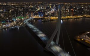 Eslovaco que ia visitar a mãe em Rotherham, na Inglaterra, vai parar em Roterdã, na Holanda