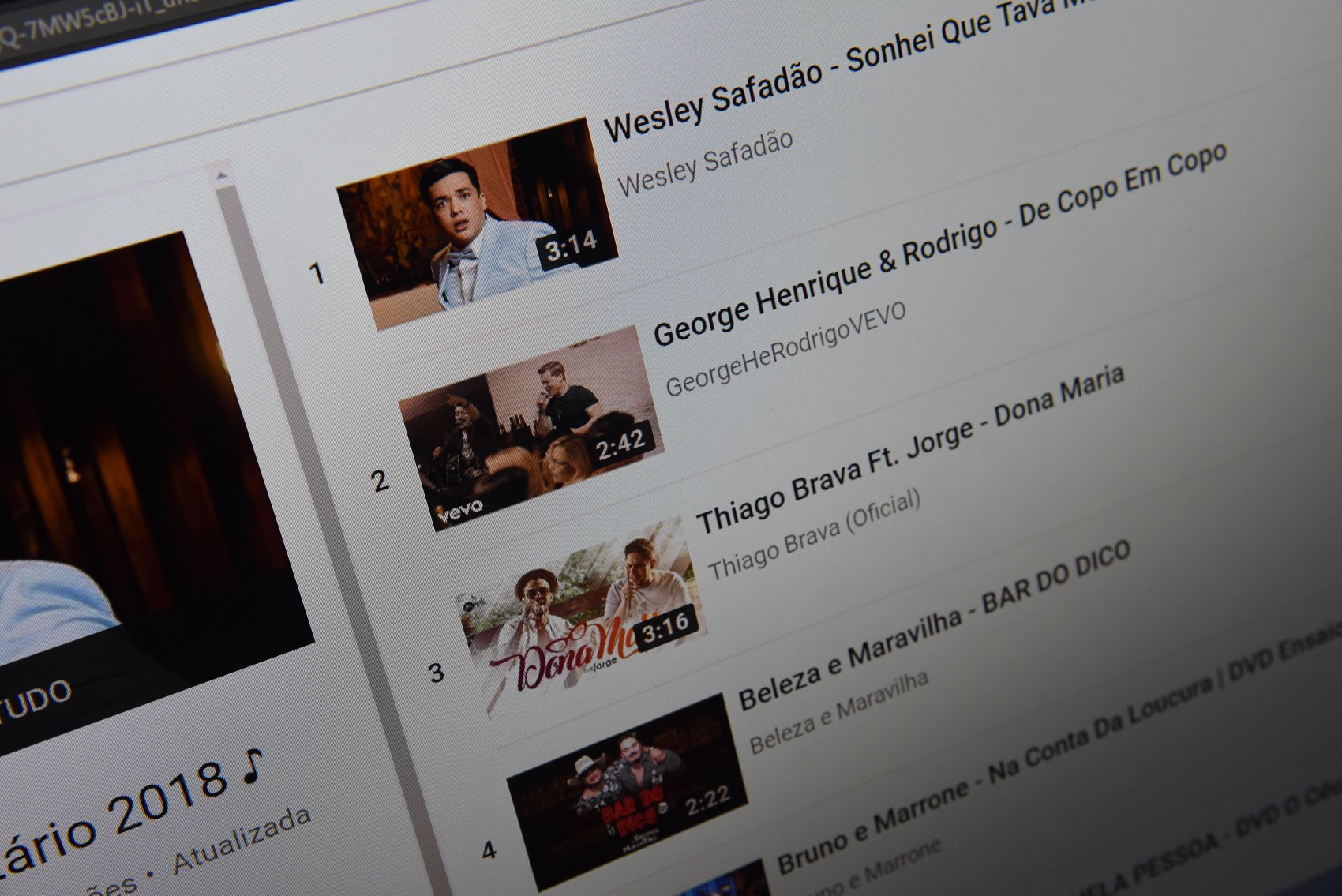 Google volta a pagar compositores brasileiros por clipes no YouTube após acordo com editoras