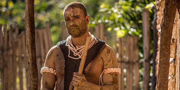 Diogo Nogueira toma partido do bom samba no álbum autoral 'MunduÊ'