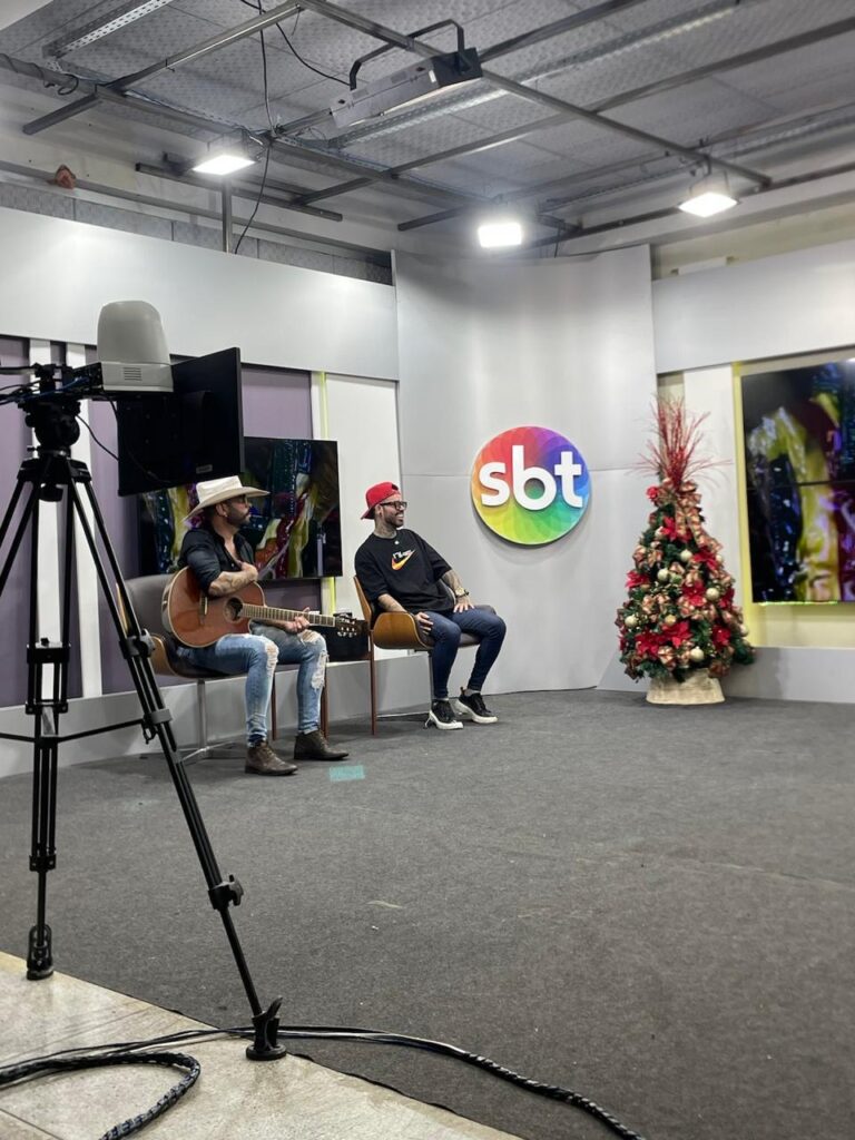 De Senador Canedo para o Brasil: A Jornada de Warley  & Michel