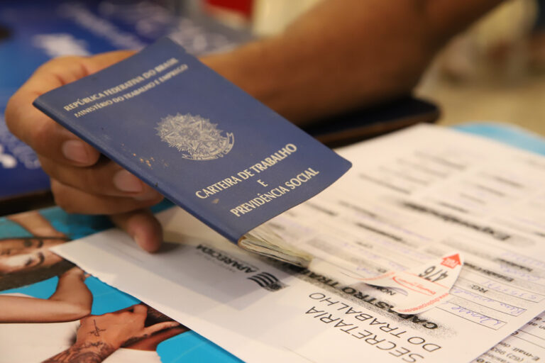 Aparecida de Goiânia oferta 357 vagas de emprego nesta semana