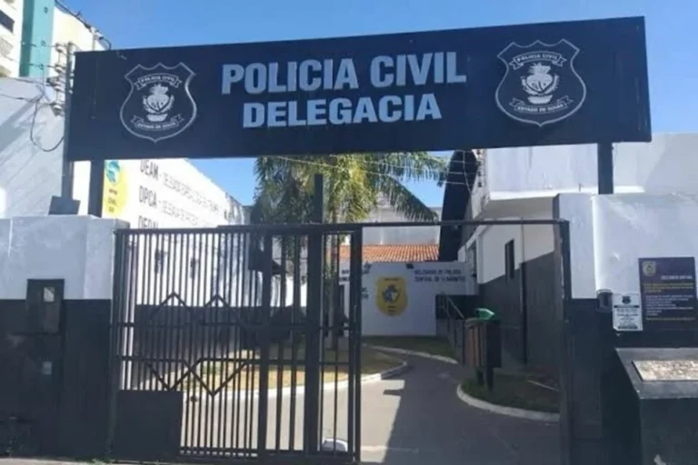 Criança de 9 anos denuncia padrasto por abuso e é expulsa de casa pela mãe