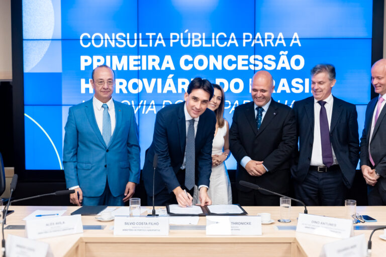 Rio Paraguai: Ministério de Portos e Aeroportos abre consulta pública para concessão da 1ª hidrovia do país