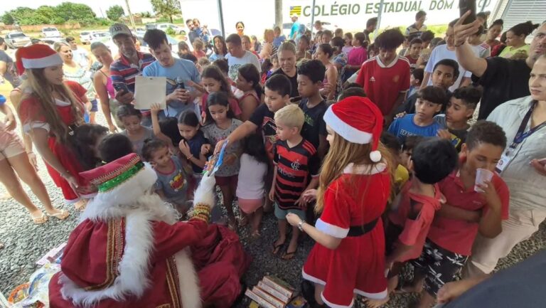 Ação social em Aparecida de Goiânia distribui brinquedos e alegria para crianças carentes