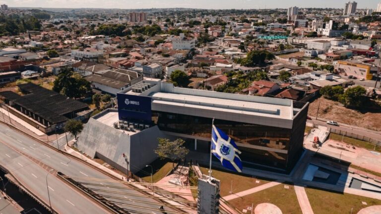 Márcio Corrêa anuncia professora da UEG para ocupar a Secretaria de Educação