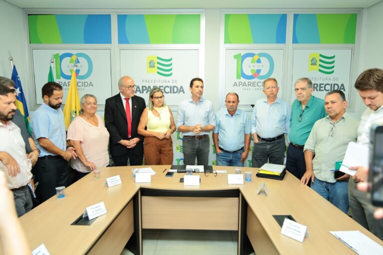 Proposta de  Vilela para quitar a folha de dezembro é aceita pelos servidores