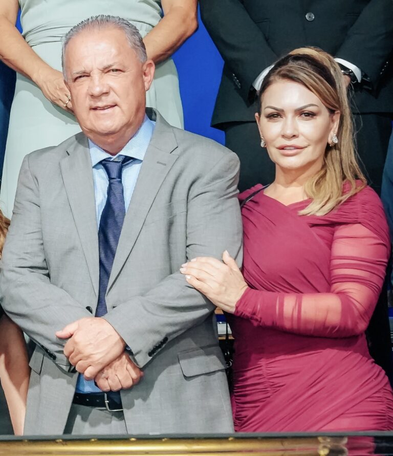Misael e Eliete :O Casal que Inspira Senador Canedo