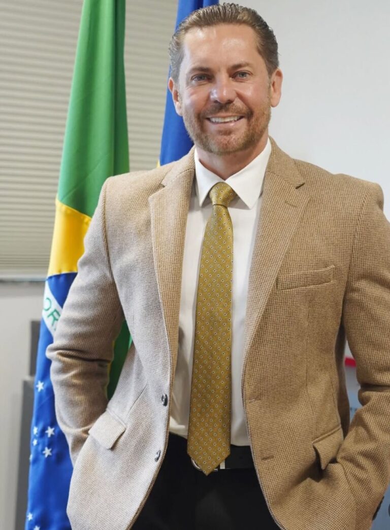 Bruno Peixoto é empossado Presidente  do Colegiado das Assembleias Legislativas