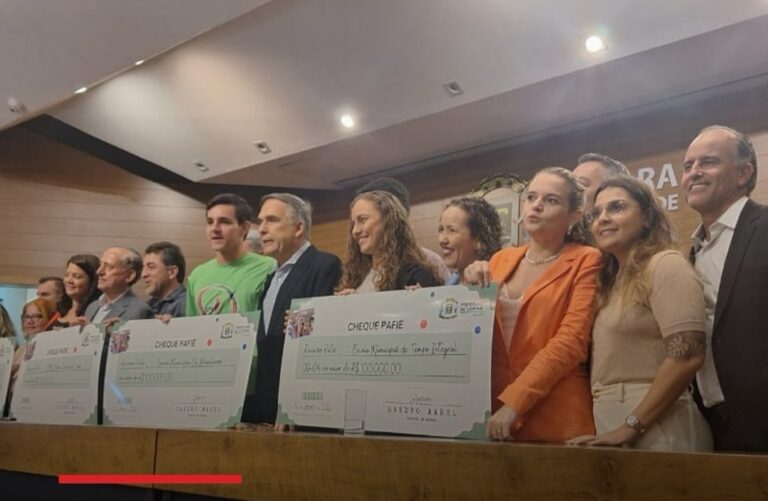 Prefeito de Goiânia  anuncia investimento  de quase R$20 milhões  na educação