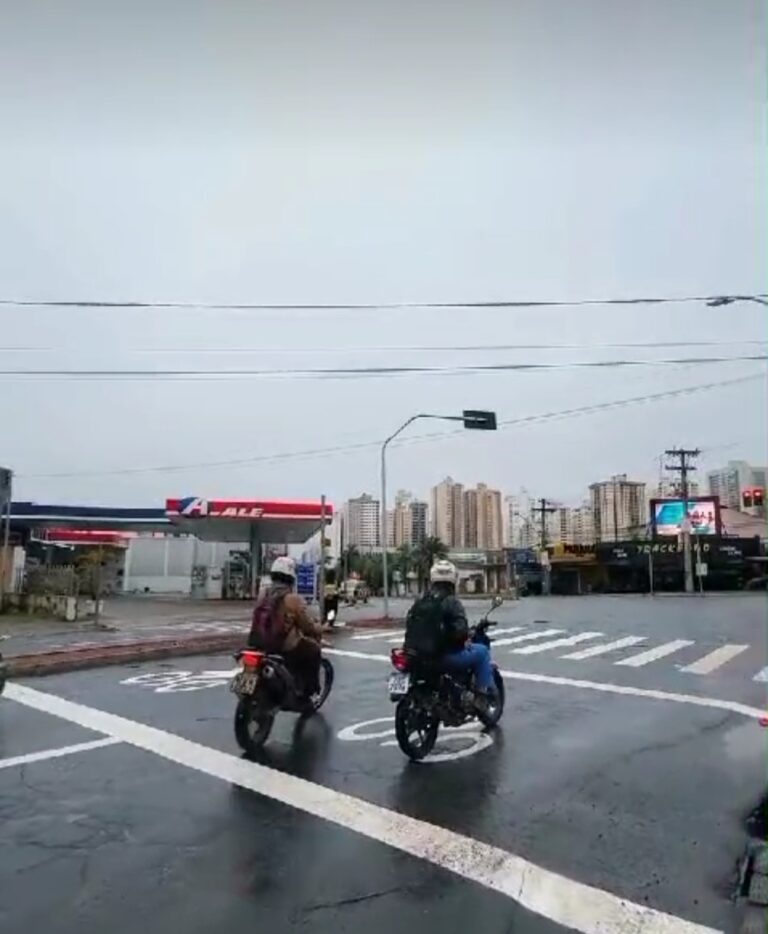 Conversão à direita começa a valer nesta  terça-feira, em algumas  avenidas de  Goiânia