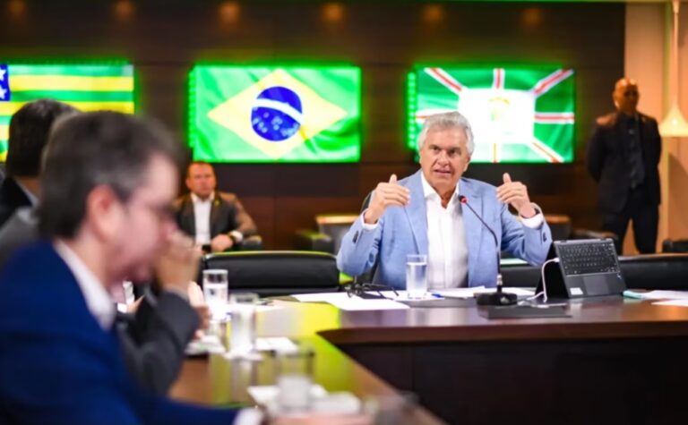 Governador  Rodaldo Caiado convoca mutirão de  combate à dengue  em  Goiás