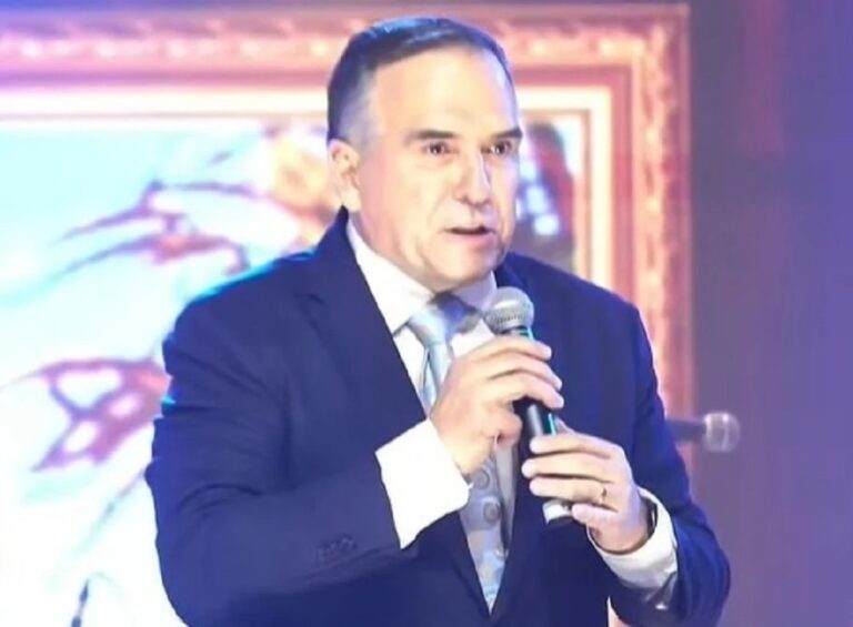 “Serão tempos difíceis”, diz Sandro Mabel após ser empossado Prefeito de Goiânia