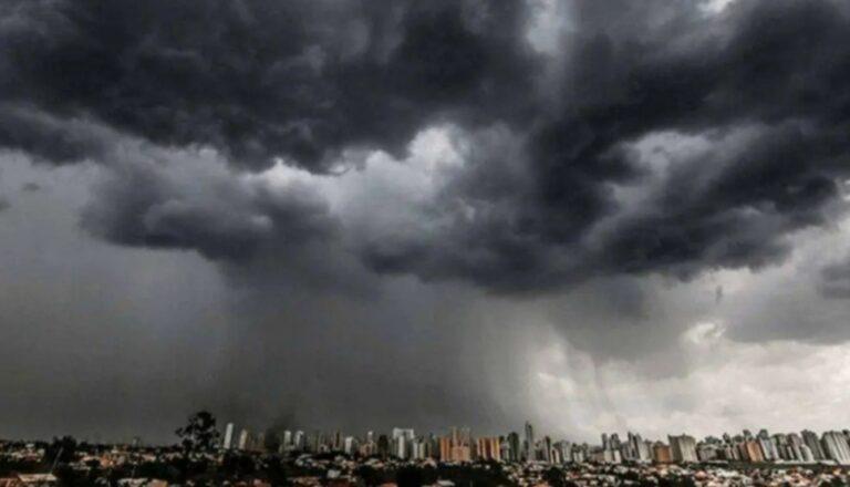 Fim de semana pré-carnaval pode ter tempestades e rajadas de vento em Goiás