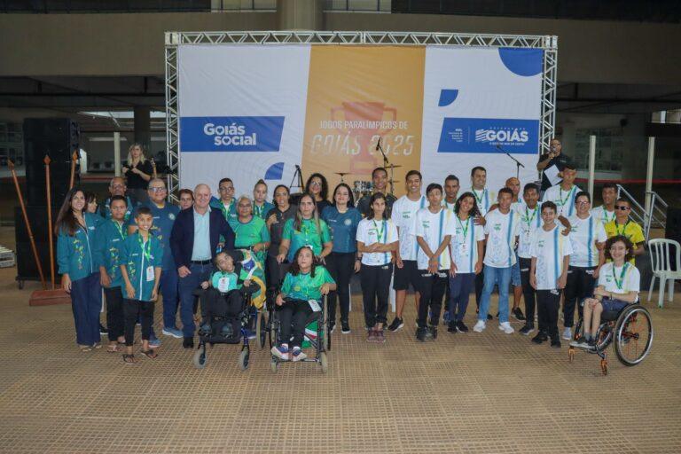 Atletas de Senador Canedo brilham na abertura dos jogos  Paralímpicos de Goiás
