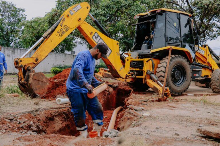 Prefeitura de Senador Canedo  inicia ligação do esgoto no Jardim Canedo 1