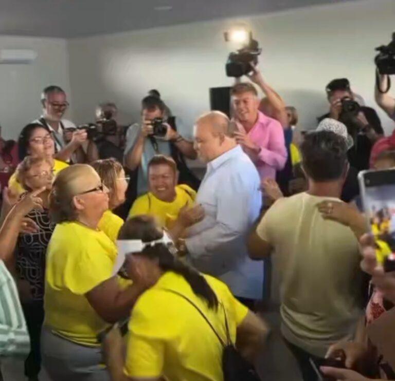 Governador do DF, faz vídeo para comemorar  gratuidade no transporte público aos domingos e feriados