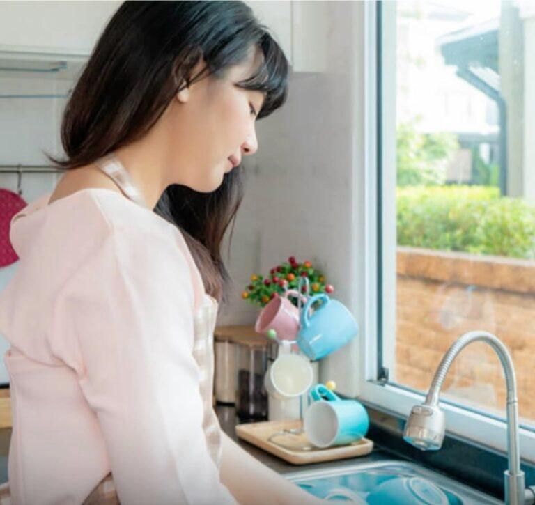 Quanto mais tarefas domésticas as mulheres  fazem,menos interesse têm em relações sexuais