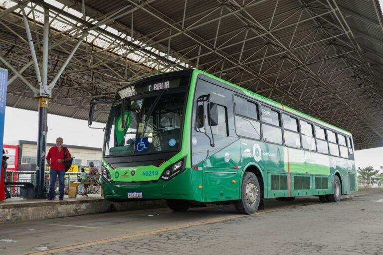 Senador Canedo ganha ônibus movido a biometano