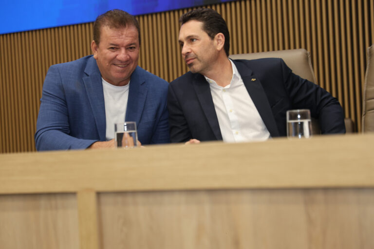 Presidente Gilson Meu Povo  concederá  Título de Cidadão  Aparecidense ao Prefeito Leandro Vilela
