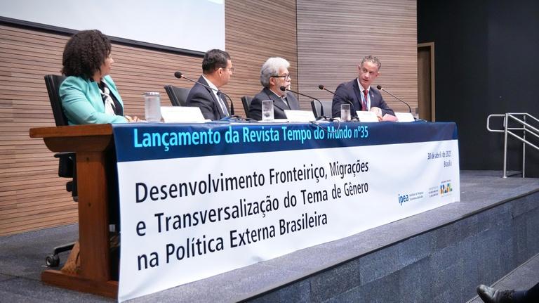 Fronteiras têm papel estratégico no desenvolvimento regional