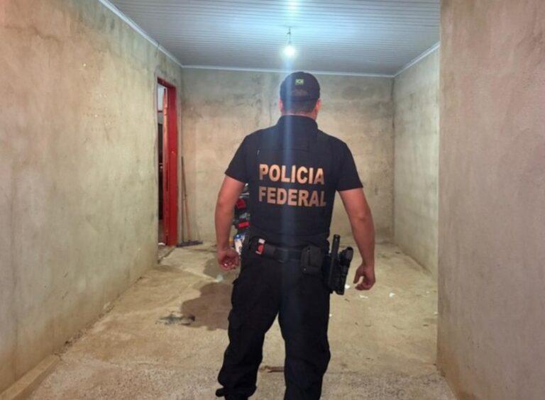 Mulher é presa suspeita de vender imagens de abuso sexual infantil em Goiás