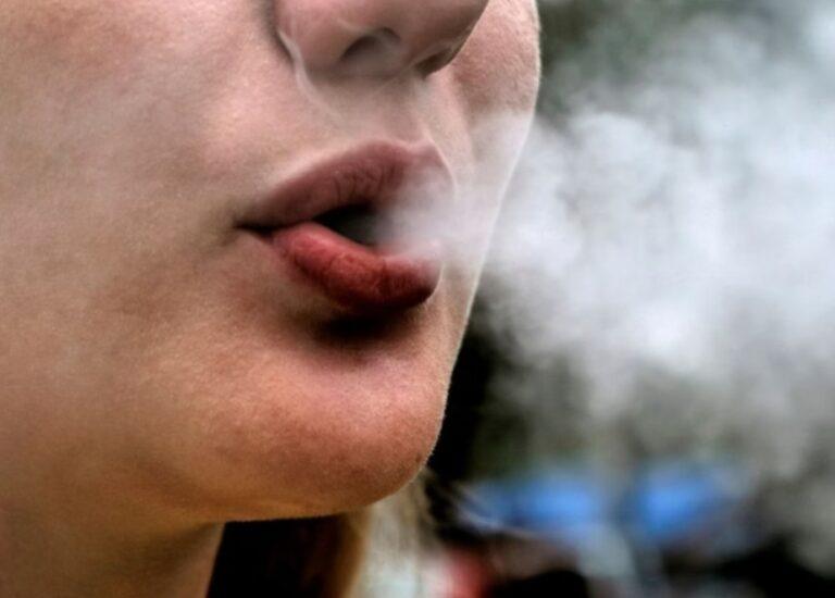 Adolescente morta após uso de vape estava com tosse havia 4 meses