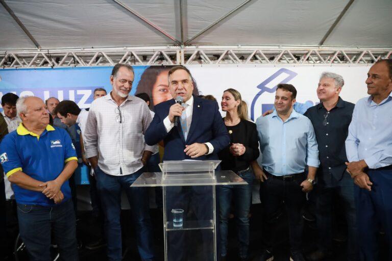Prefeito Sandro Mabel leva iluminação de LED a 142 bairros da região Sudoeste