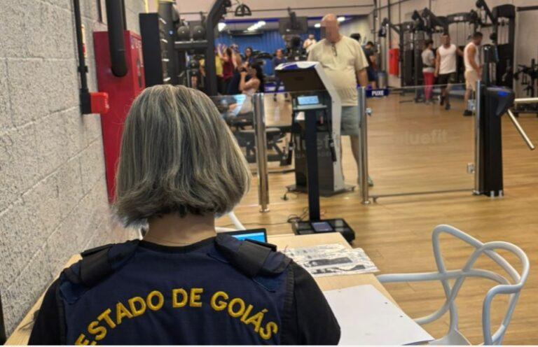 Procon autua 3 academias em Goiânia por cláusulas abusivas em contratos