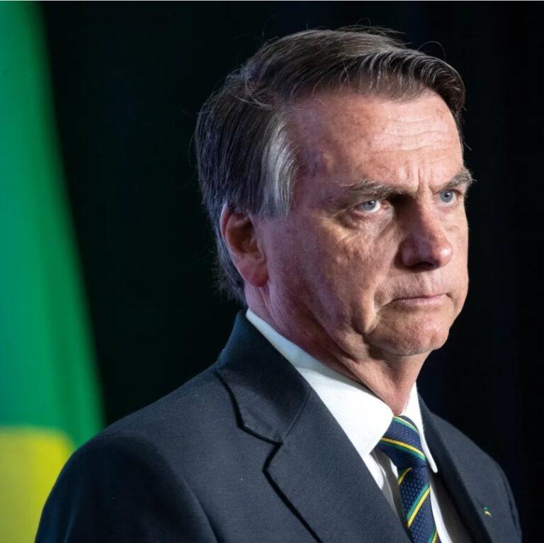 Bolsonaro nega tentativa de golpe no STF e afirma ter agido dentro da Constituição