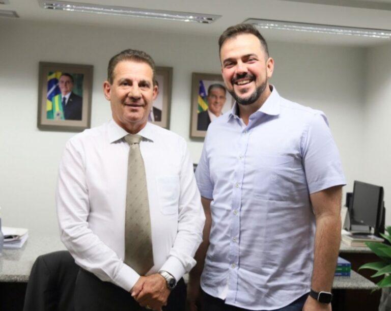 Gustavo Mendanha fecha filiação ao PSD