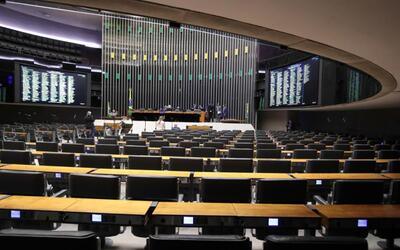 Ampliação na Câmara redesenha mapa político e reforça poder de estados conservadores