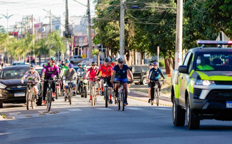 Senador Canedo realiza 1° passeio Ciclístico para pessoas com deficiência visual