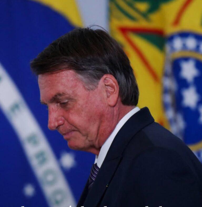 Bolsonaro usará tornozeleira eletrônica e não poderá acessar redes sociais