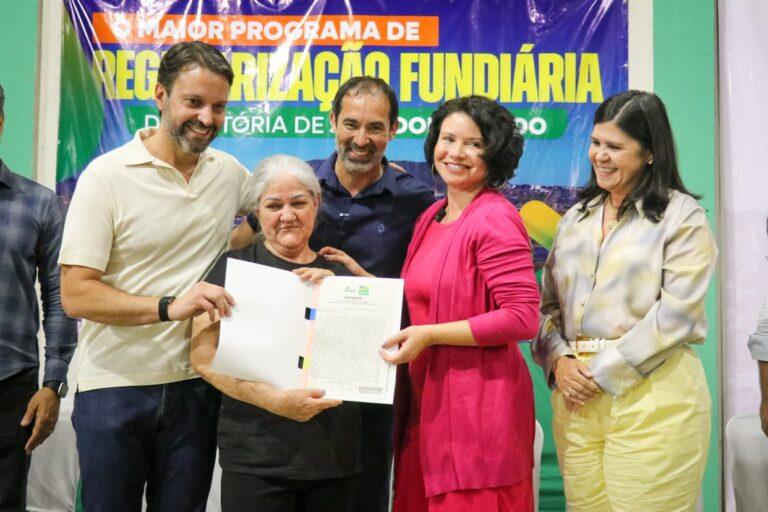 Senador Canedo  realizou reunião de regularização  Fundiária no Jardim das Oliveiras