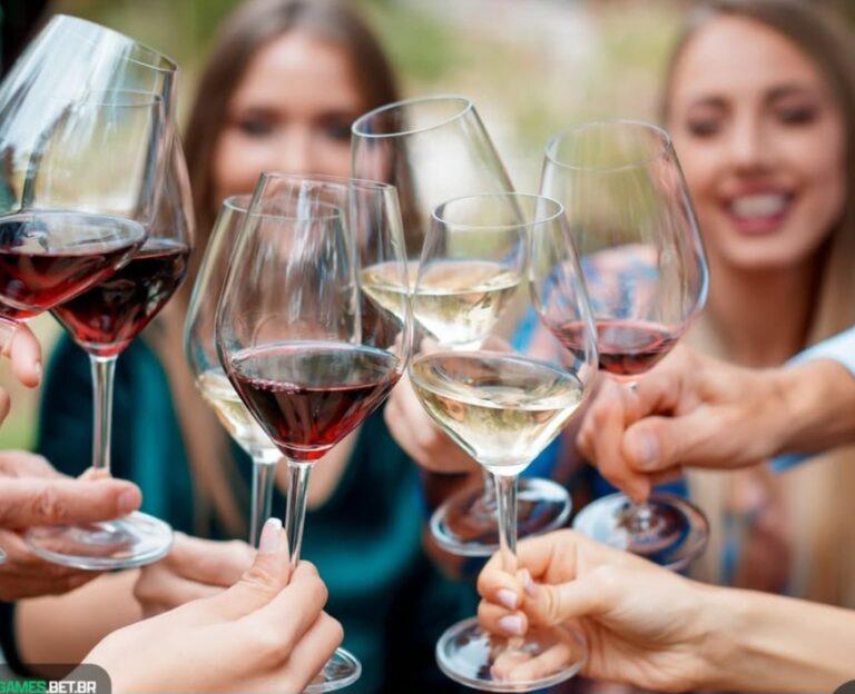 Pesquisadores da Espanha procuram 10 mil voluntários para beberem vinho  de graça durante 4 anos