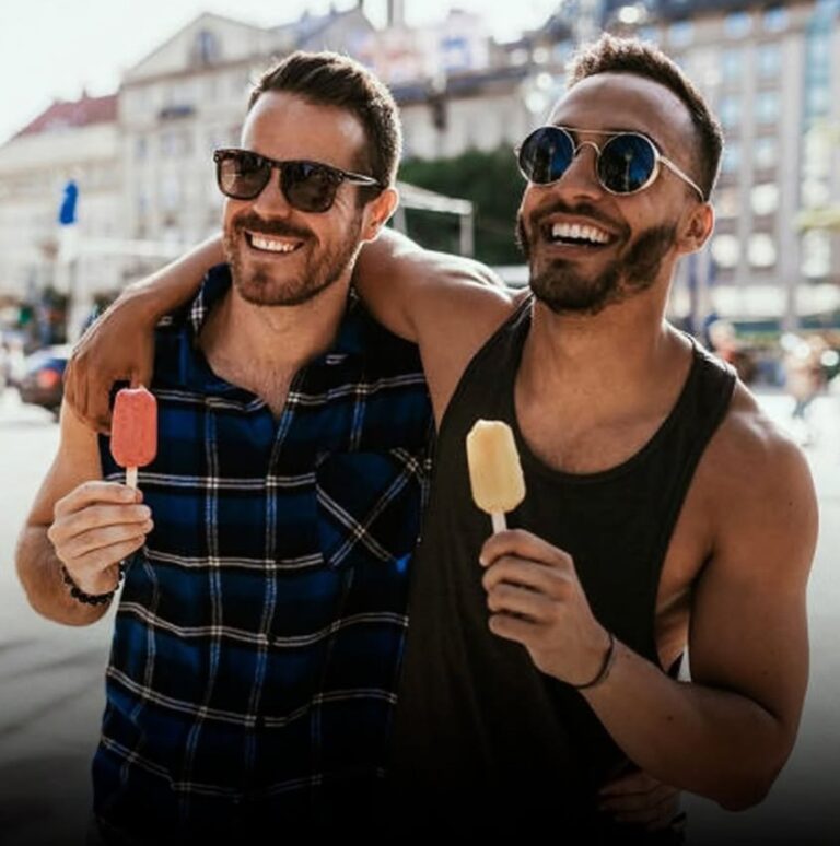 Héteroflex: Homens que sentem atração  por outros homens mas se consideram héteros