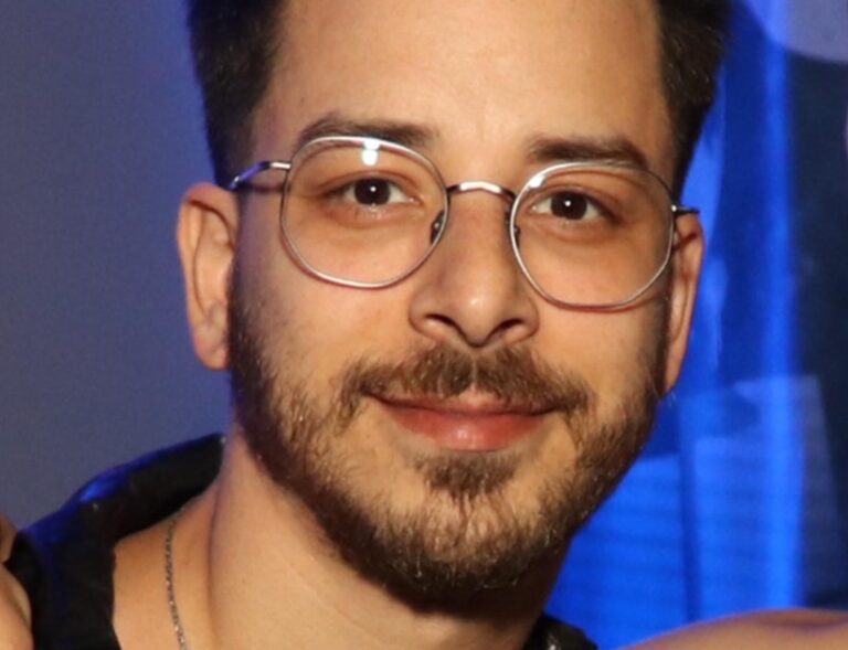 Junior Lima revela que já participou de trisal: “Vivi bastante”